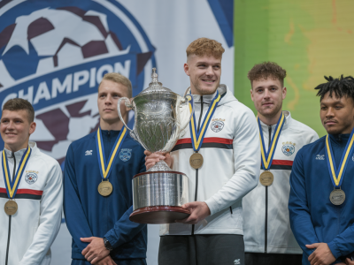 Comment organiser une cérémonie de remise de prix mémorable pour un club sportif